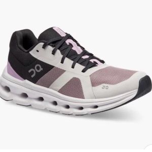 GENTLY USED On Running HERON/BLACK Women's Cloudrunner Training Sneakers, US 8.5